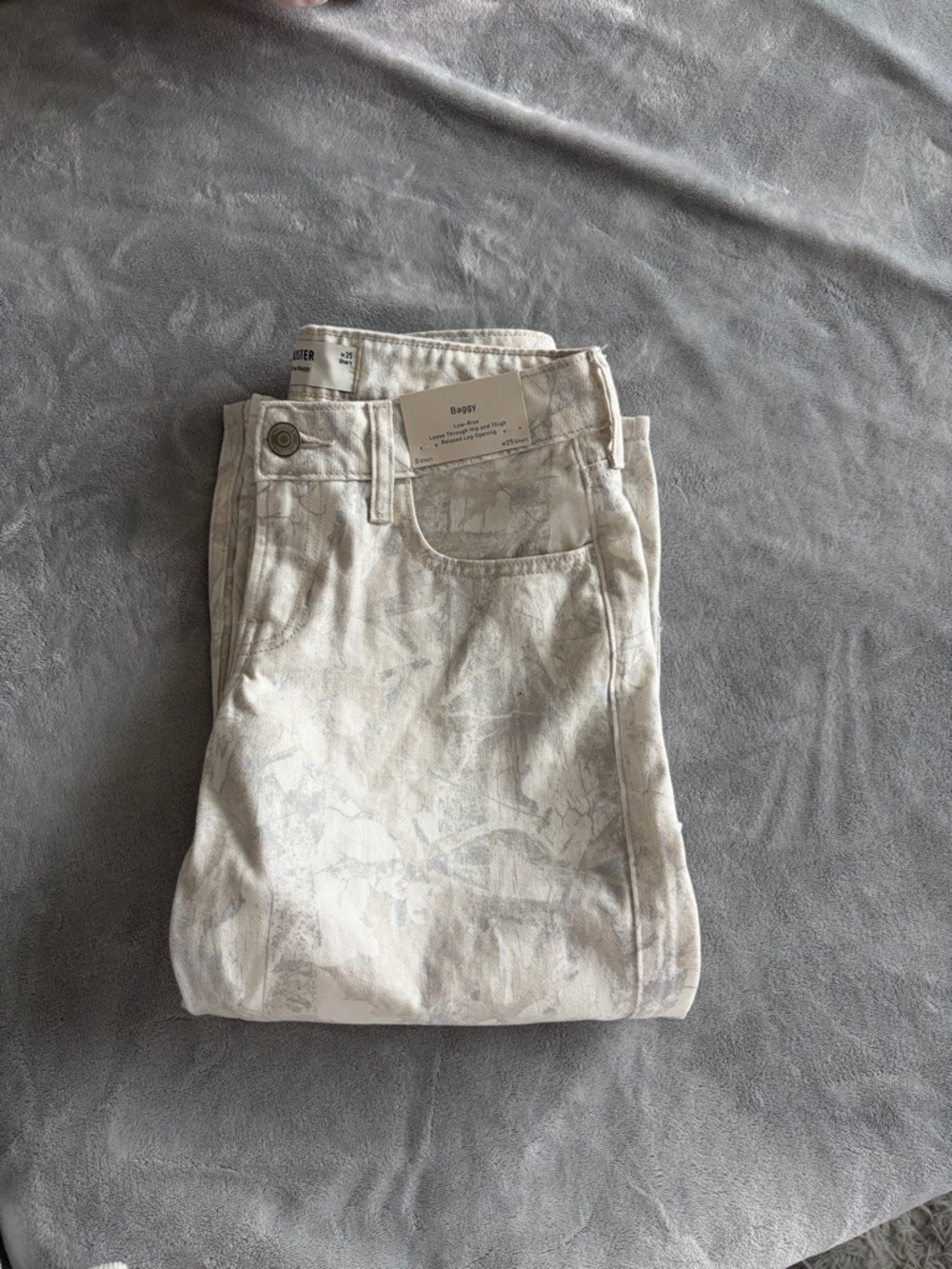Light Stonewashed Printed Jeans